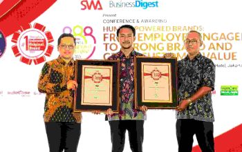 JNE Sabet Dua Penghargaan di Indonesia Original Brands Award 2025